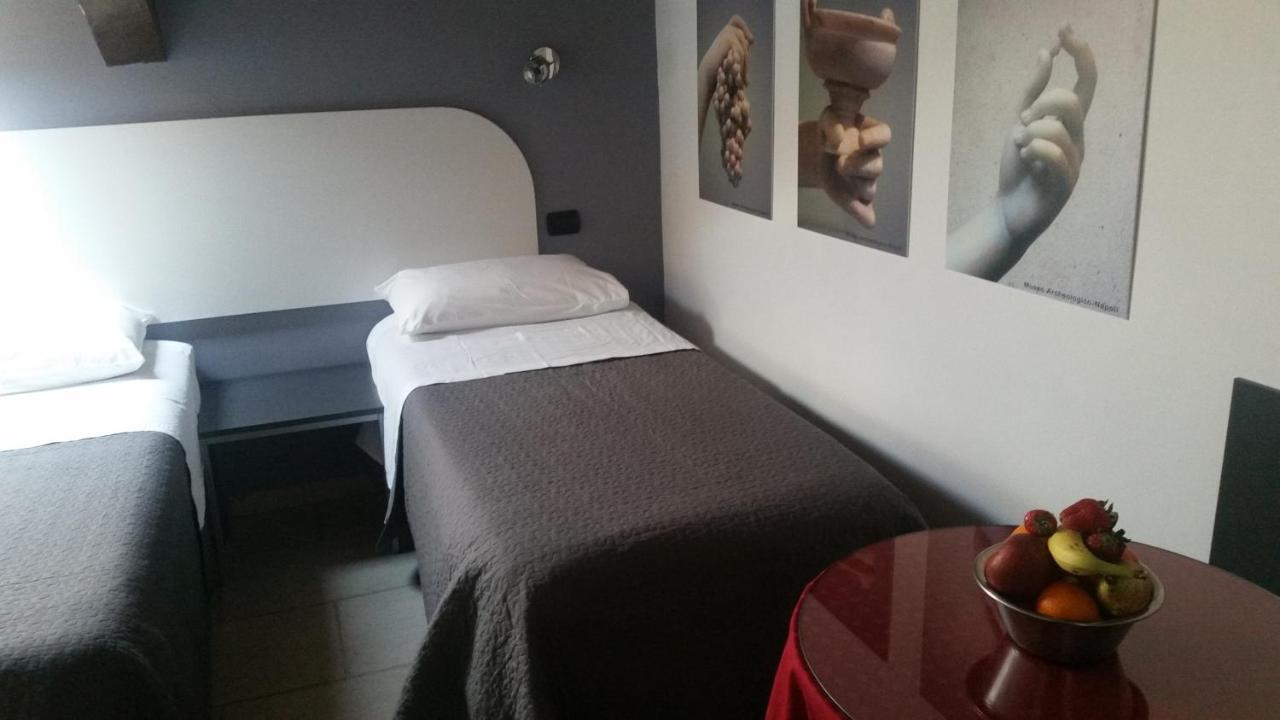 B&B Nsh, Naples Sweet Home 外观 照片